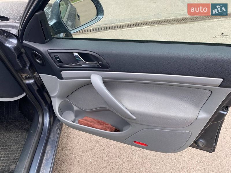 Универсал Skoda Octavia 2012 в Ровно