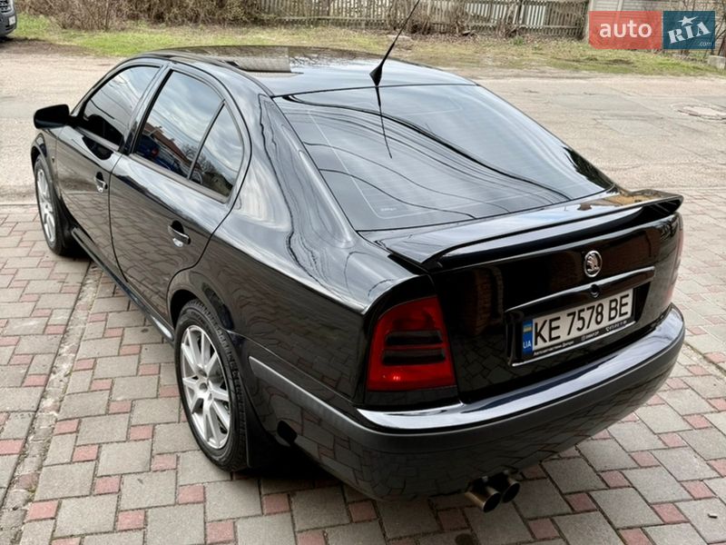 Ліфтбек Skoda Octavia 2006 в Дніпрі