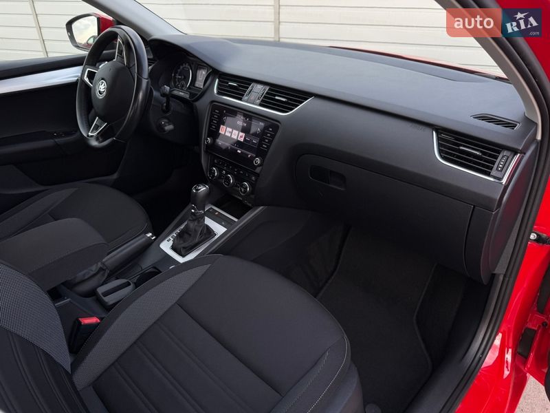 Универсал Skoda Octavia 2019 в Виннице