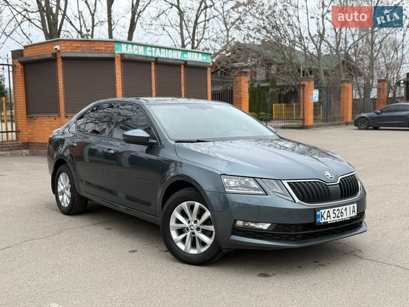Лифтбек Skoda Octavia 2017 в Александрие фото 3 Лифтбек Skoda Octavia 2017 в Александрие