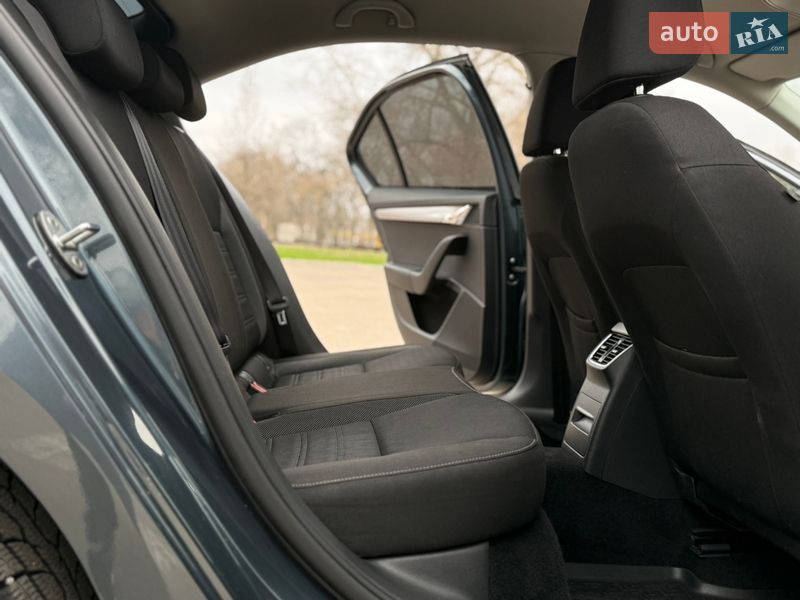 Лифтбек Skoda Octavia 2017 в Александрие фото 19 Лифтбек Skoda Octavia 2017 в Александрие