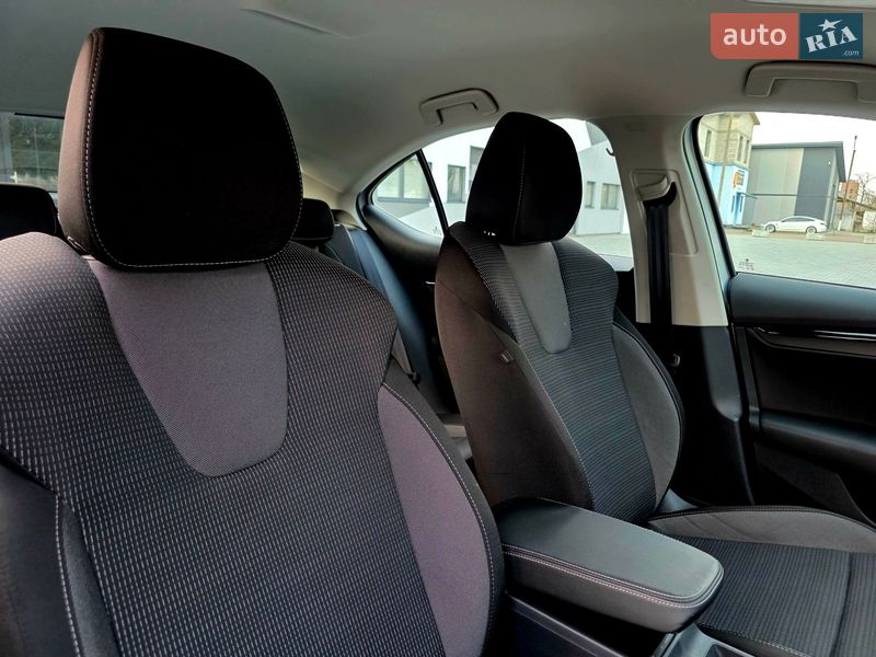 Ліфтбек Skoda Octavia 2024 в Самборі