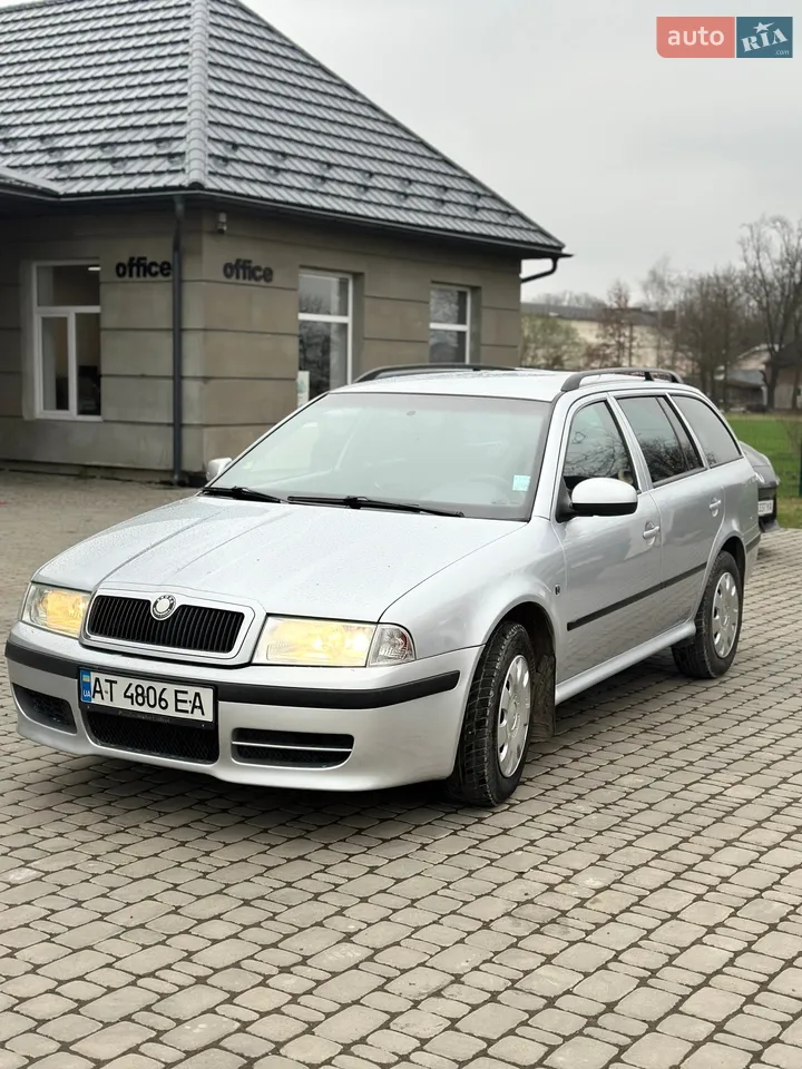 2010 Skoda Octavia - мініатюра 25