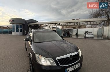 Универсал Skoda Octavia 2010 в Киеве