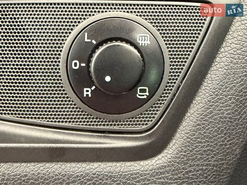 Универсал Skoda Octavia 2010 в Киеве фото 10 Универсал Skoda Octavia 2010 в Киеве