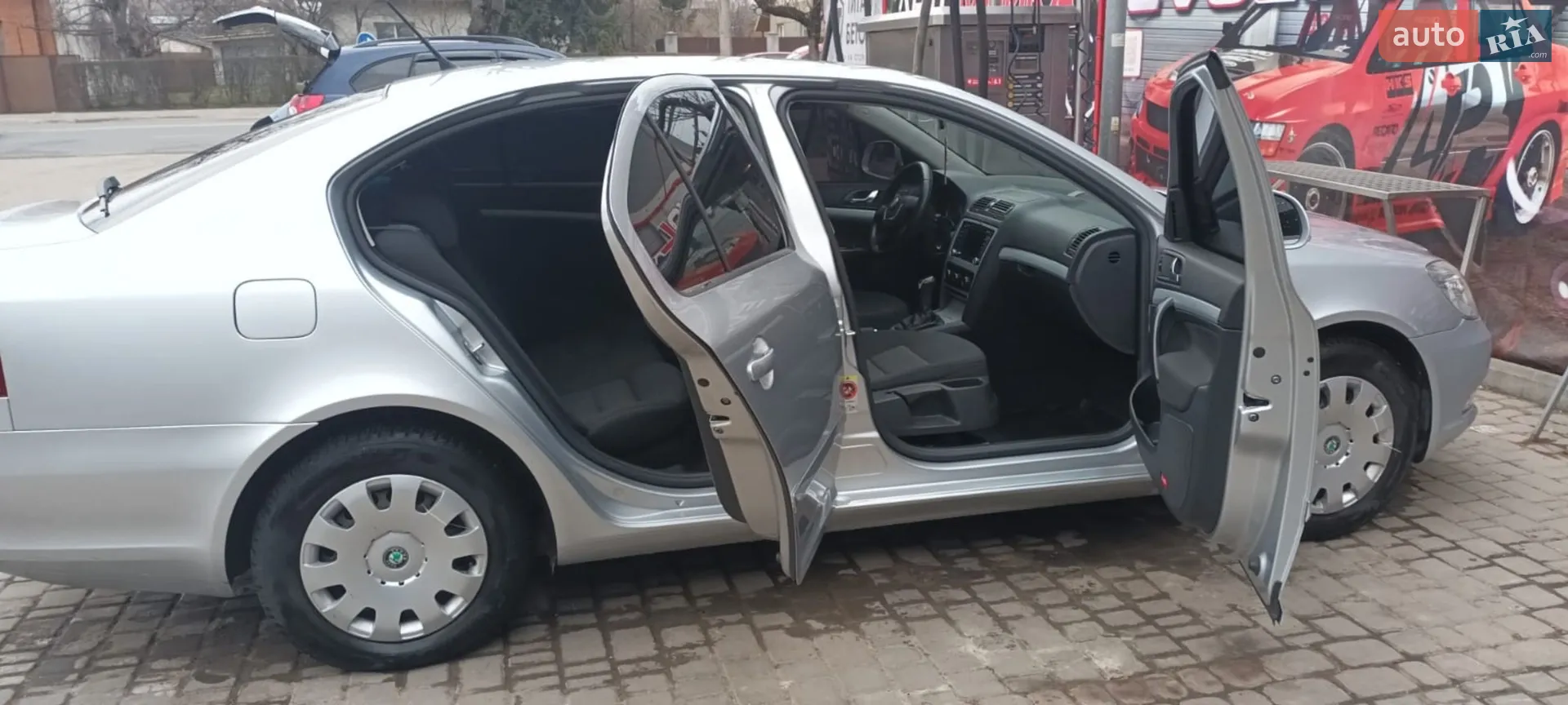 2011 Skoda Octavia - мініатюра 9