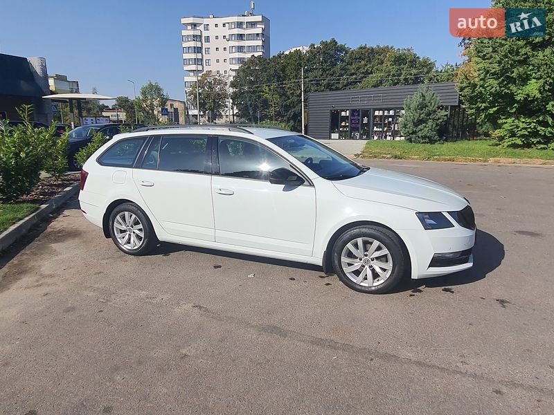 Універсал Skoda Octavia 2017 в Львові