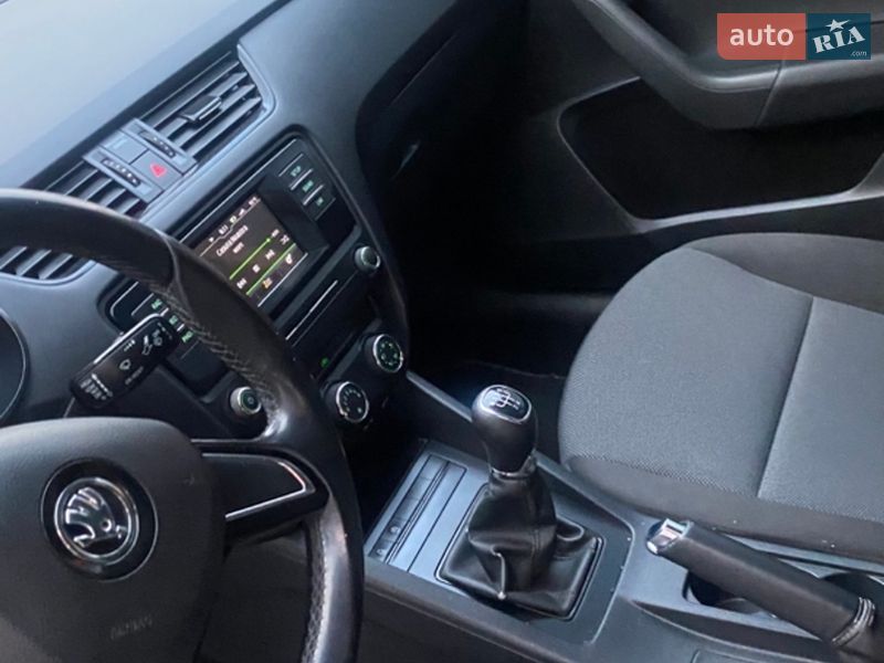 Лифтбек Skoda Octavia 2016 в Тячеве фото 26 Лифтбек Skoda Octavia 2016 в Тячеве