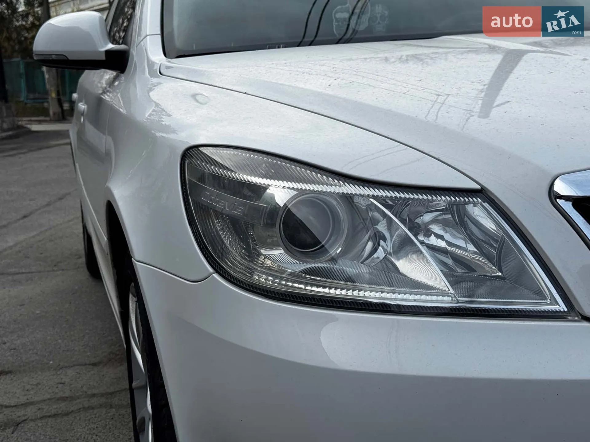 2011 Skoda Octavia - мініатюра 8