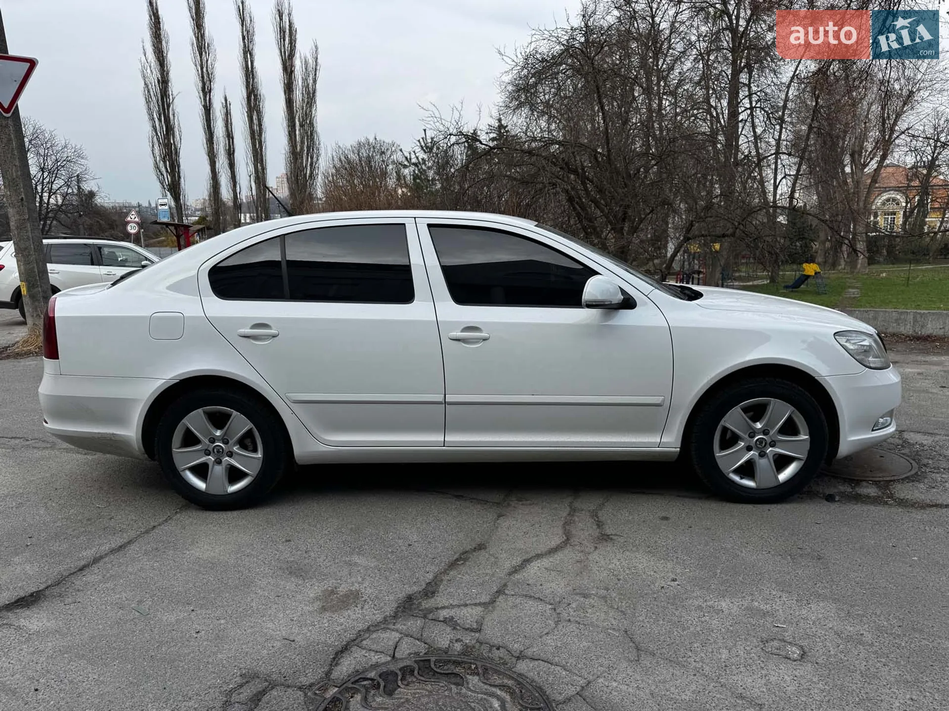 2011 Skoda Octavia - мініатюра 11
