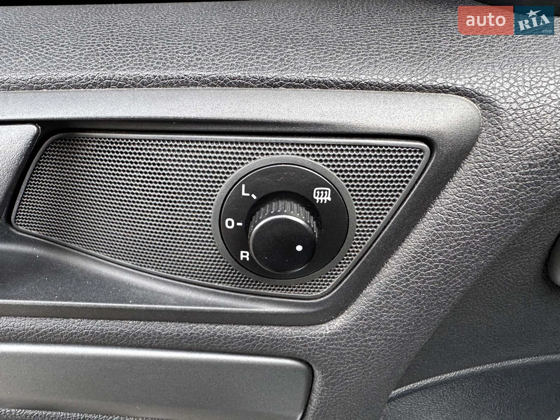 2011 Skoda Octavia - мініатюра 30