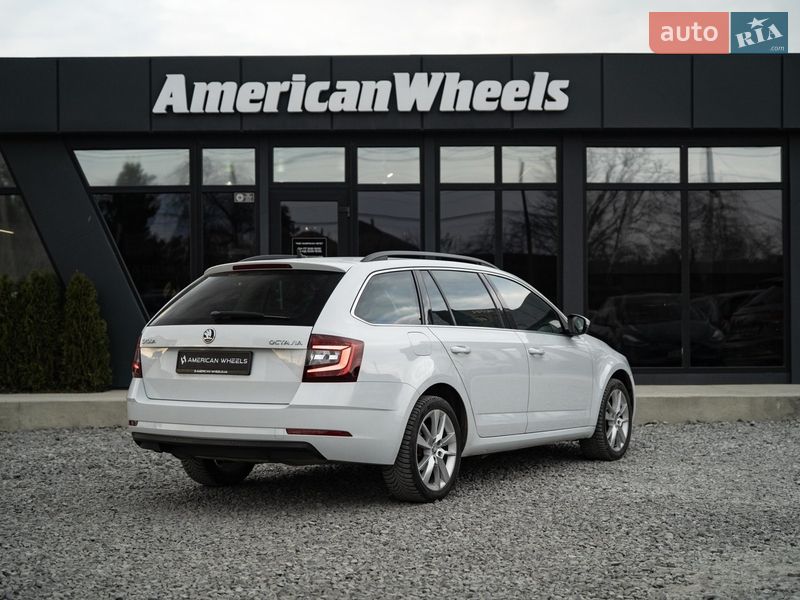 Універсал Skoda Octavia 2018 в Чернівцях