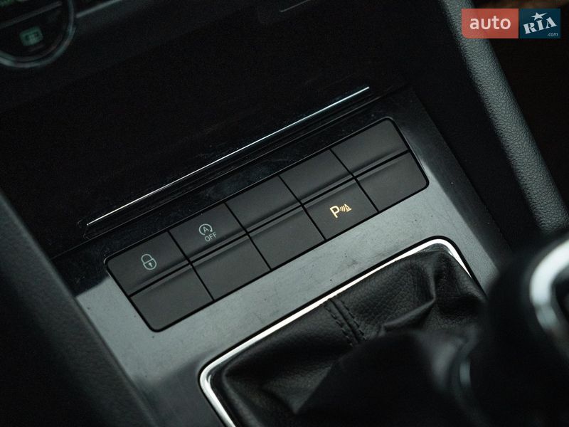 Універсал Skoda Octavia 2018 в Чернівцях