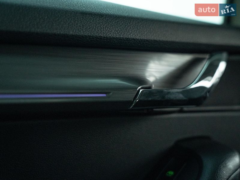 Універсал Skoda Octavia 2018 в Чернівцях