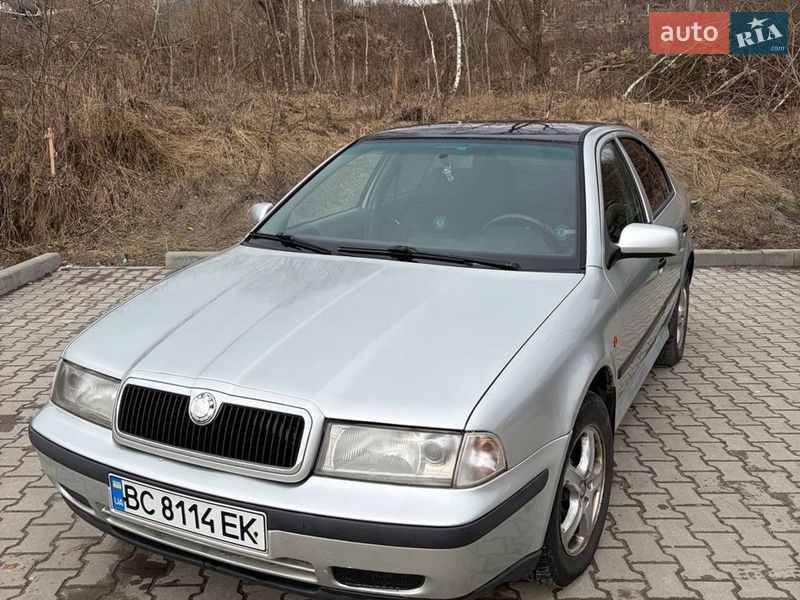 Лифтбек Skoda Octavia 1999 в Львове