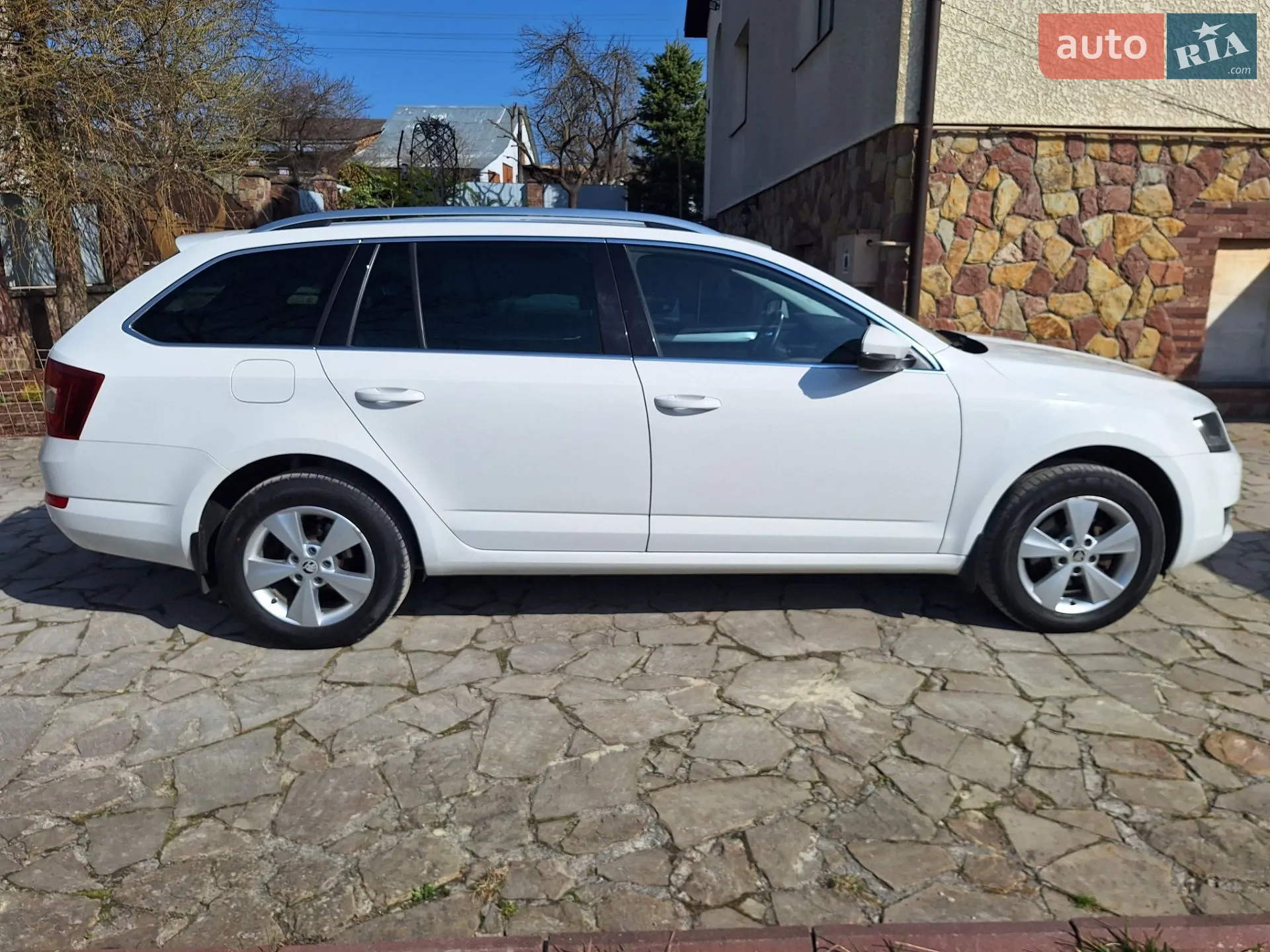 2016 Skoda Octavia - мініатюра 8