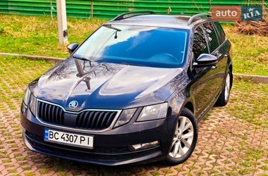 Універсал Skoda Octavia 2017 в Львові