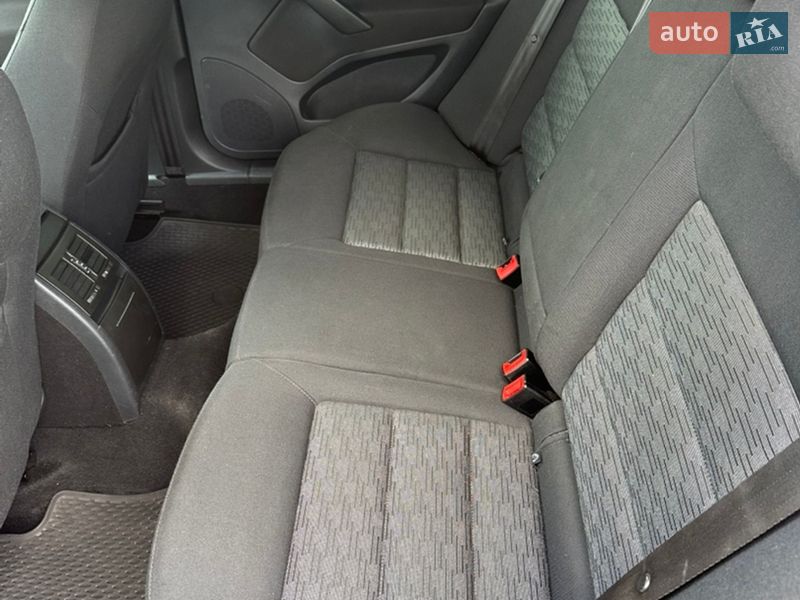 Универсал Skoda Octavia 2011 в Близнюках