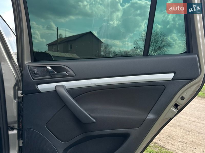 Универсал Skoda Octavia 2011 в Близнюках