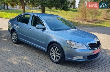 Ліфтбек Skoda Octavia 2009 в Рівному