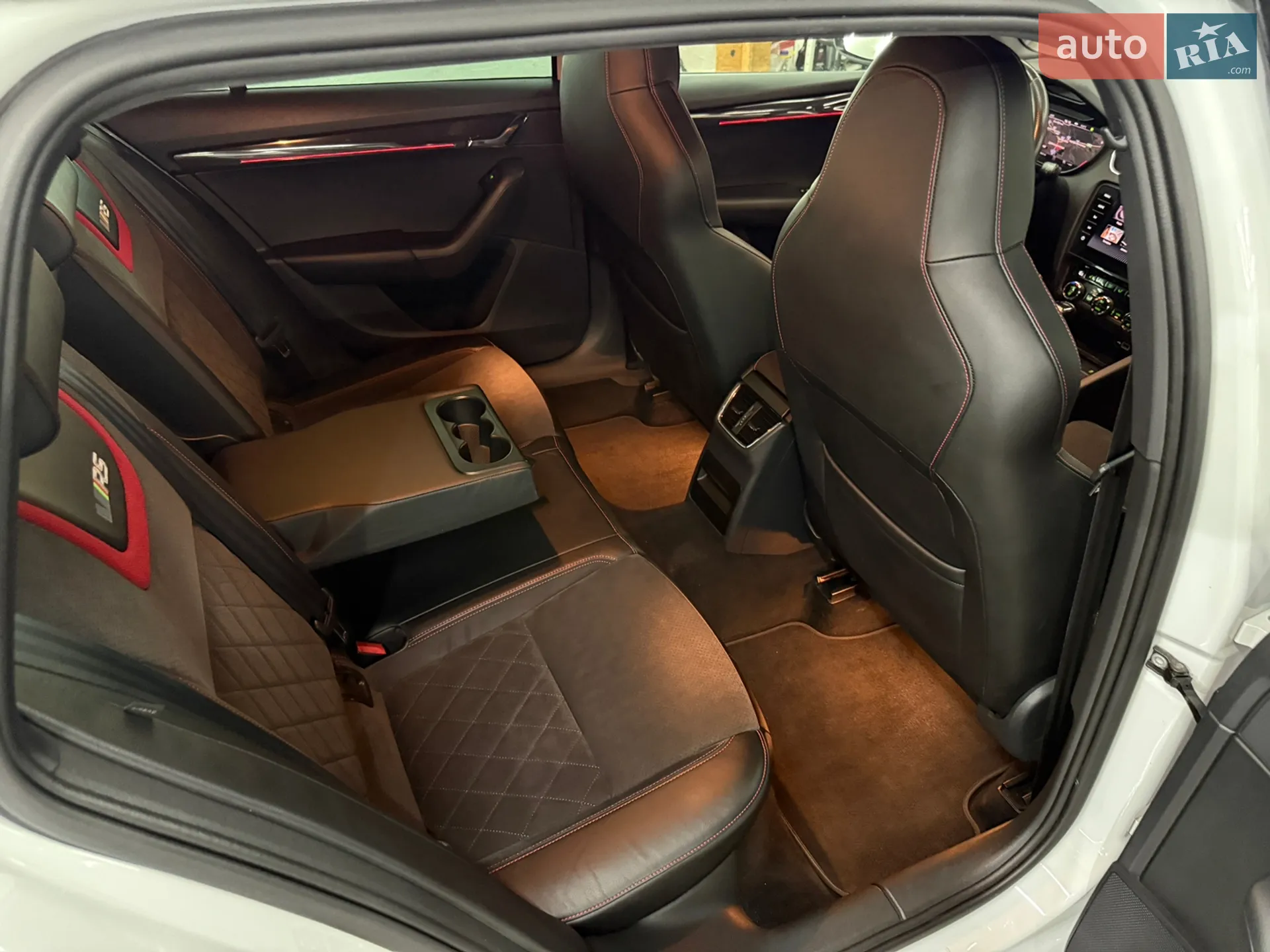 2019 Skoda Octavia - мініатюра 77
