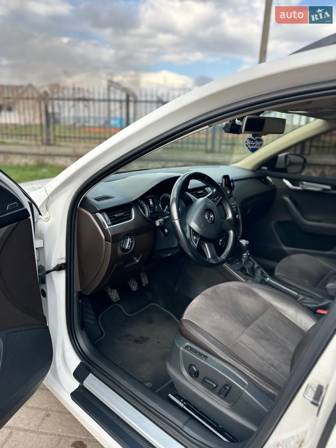 2015 Skoda Octavia - мініатюра 19