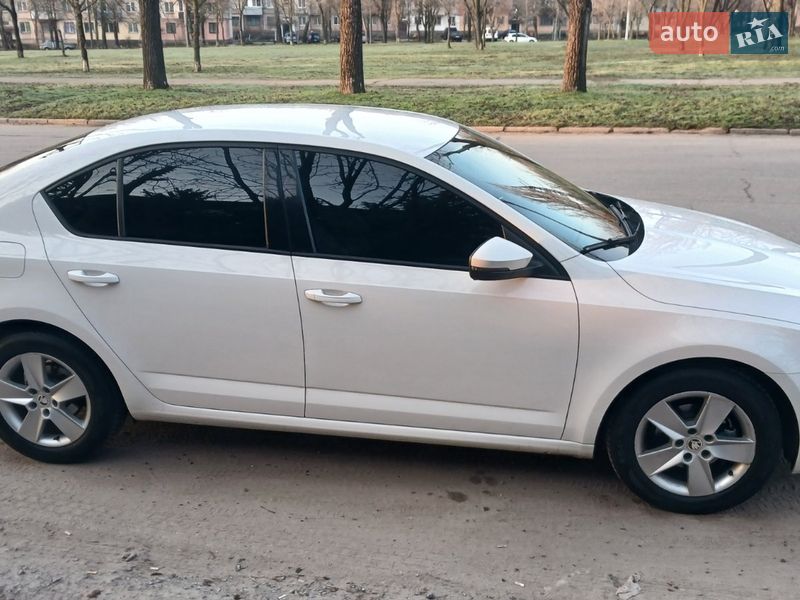 Лифтбек Skoda Octavia 2019 в Кривом Роге
