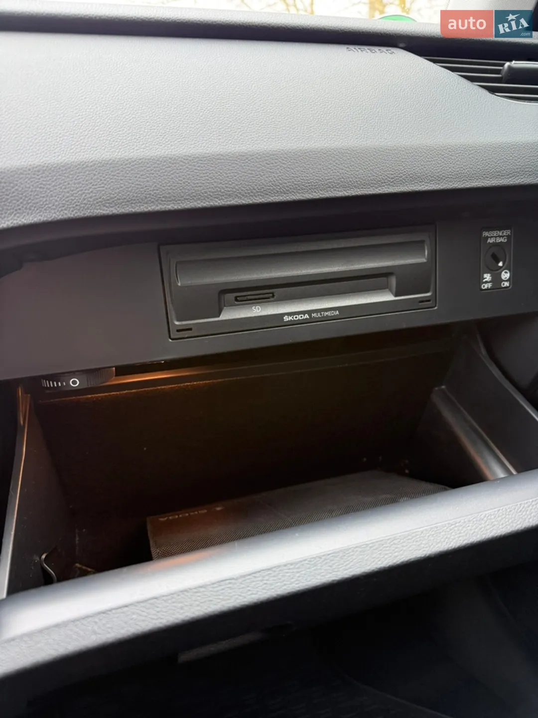2019 Skoda Octavia - мініатюра 17