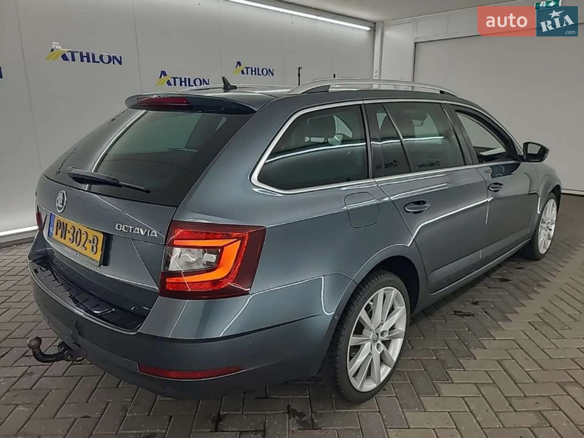 2017 Skoda Octavia - мініатюра 36