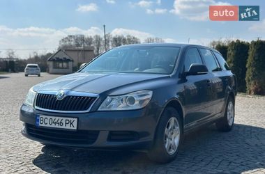 Универсал Skoda Octavia 2011 в Жовкве