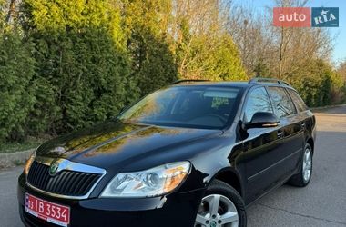Универсал Skoda Octavia 2013 в Ровно