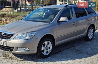 Универсал Skoda Octavia 2012 в Шацке