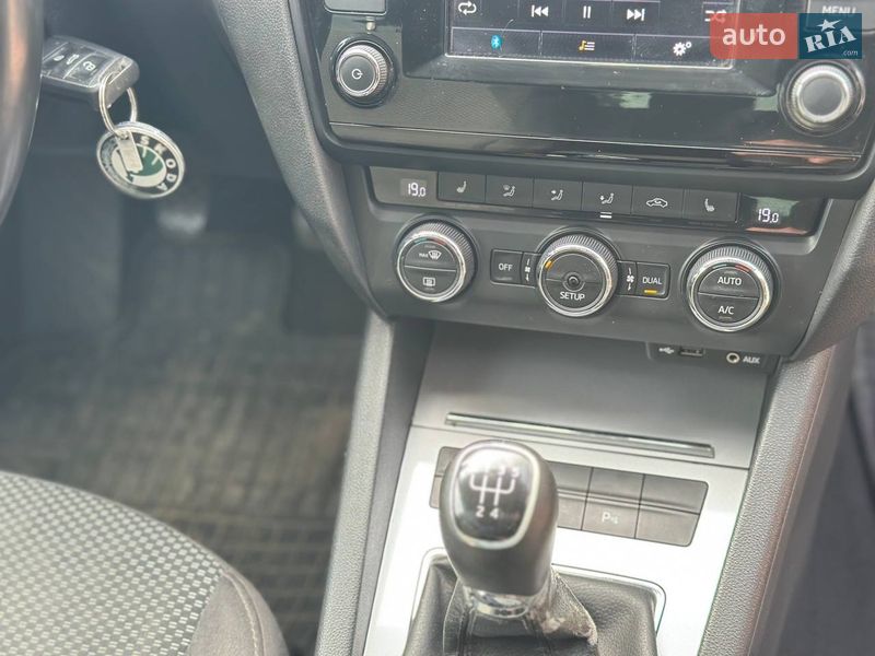 Універсал Skoda Octavia 2014 в Миколаєві