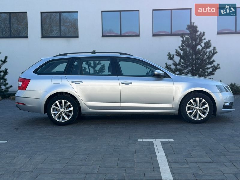 Універсал Skoda Octavia 2020 в Луцьку