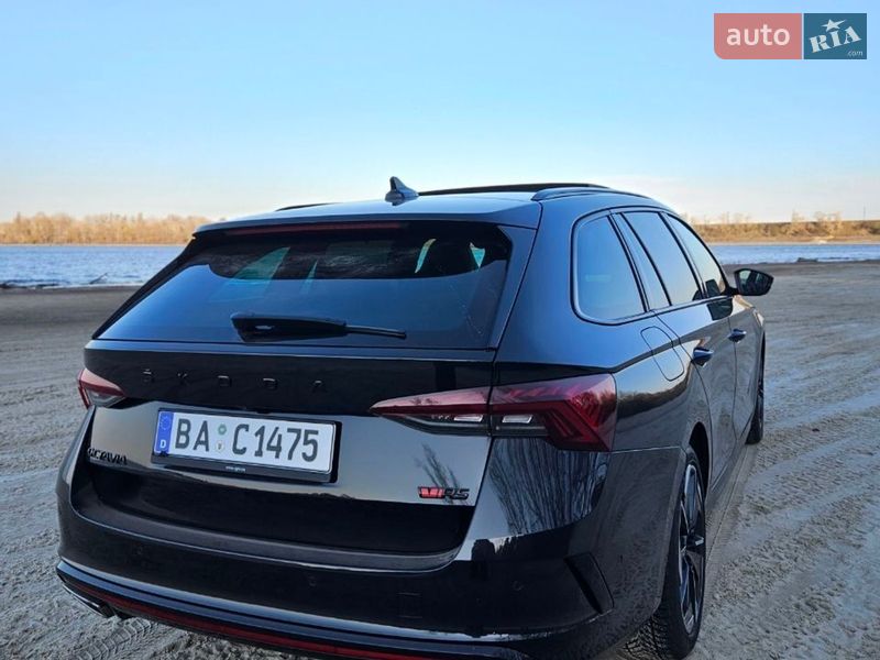 Універсал Skoda Octavia 2021 в Черкасах