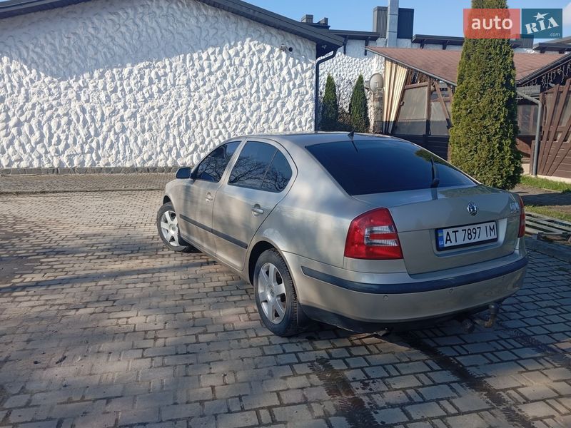 Лифтбек Skoda Octavia 2004 в Косове
