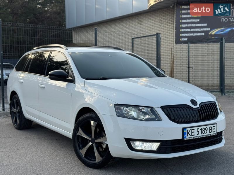 Універсал Skoda Octavia 2014 в Кам'янському