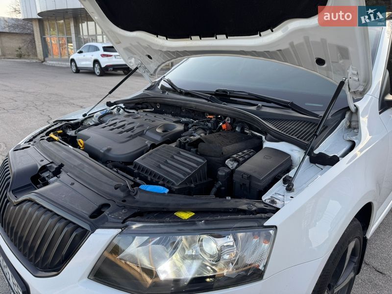 Універсал Skoda Octavia 2014 в Кам'янському