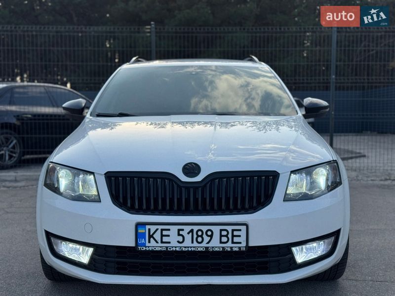 Універсал Skoda Octavia 2014 в Кам'янському