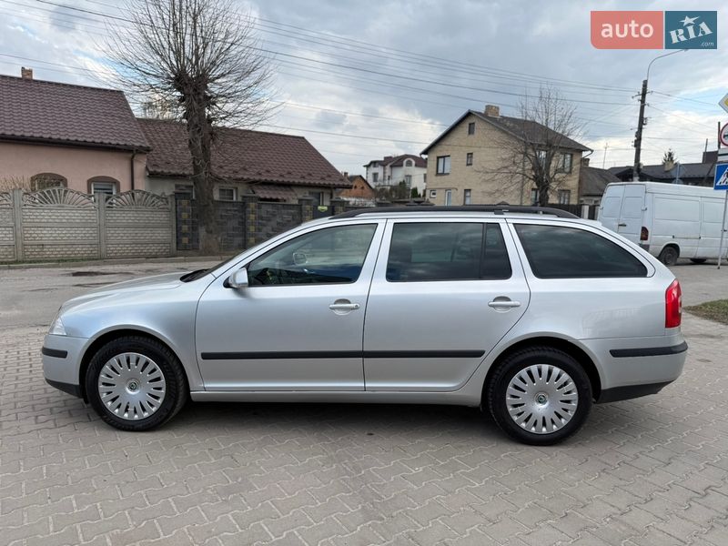 Універсал Skoda Octavia 2007 в Рівному