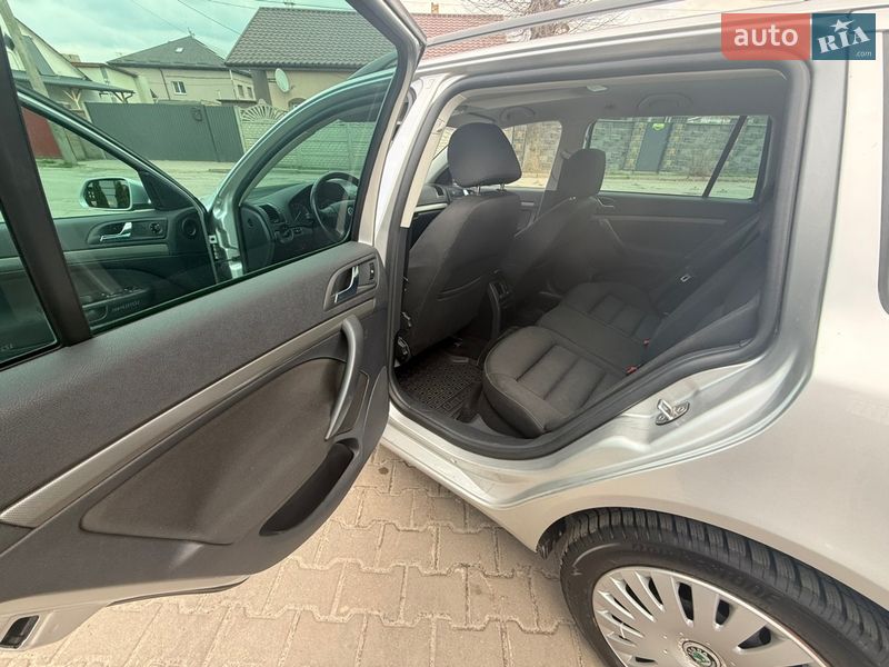 Універсал Skoda Octavia 2007 в Рівному