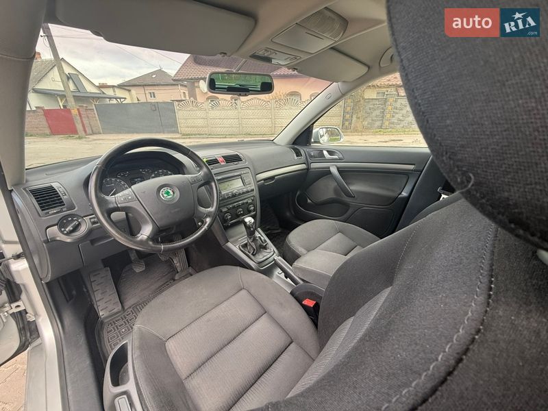 Універсал Skoda Octavia 2007 в Рівному