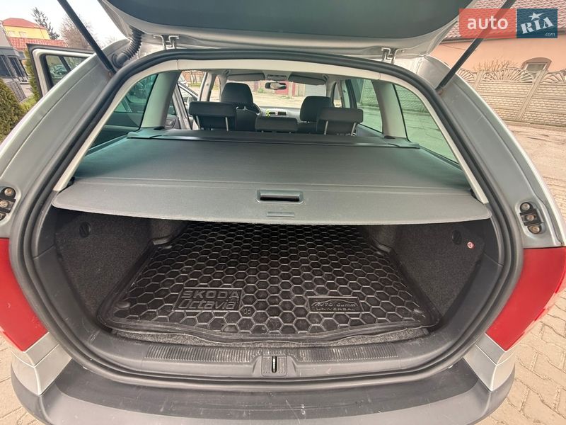 Універсал Skoda Octavia 2007 в Рівному