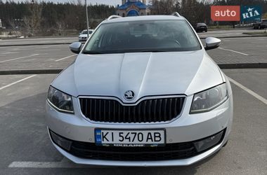 Універсал Skoda Octavia 2015 в Ірпені