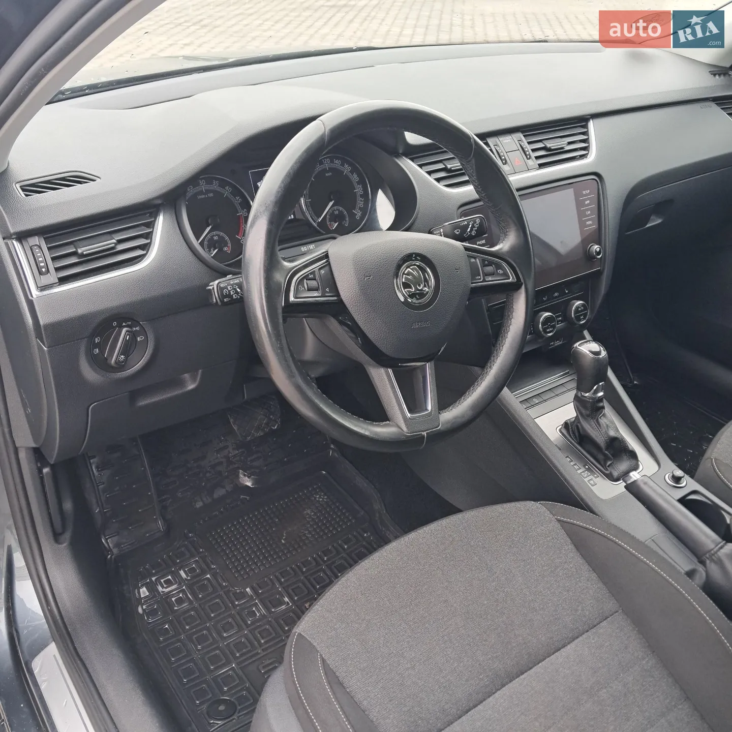 2019 Skoda Octavia - мініатюра 12