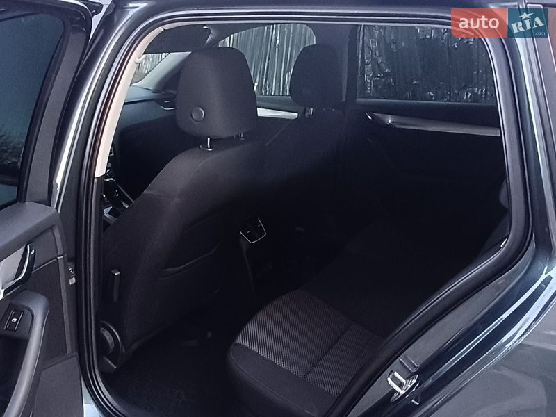 Універсал Skoda Octavia 2016 в Чернівцях фото 11 Універсал Skoda Octavia 2016 в Чернівцях