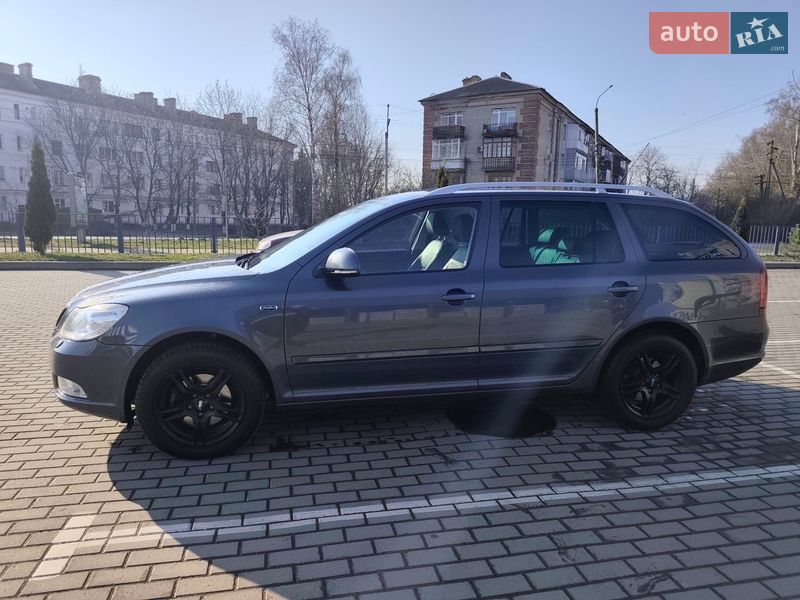 Універсал Skoda Octavia 2010 в Старокостянтинові