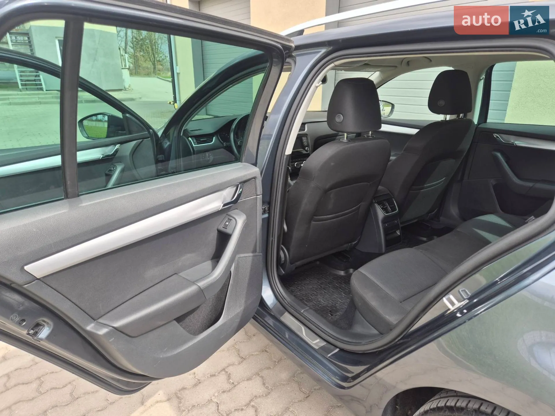 2014 Skoda Octavia - мініатюра 9
