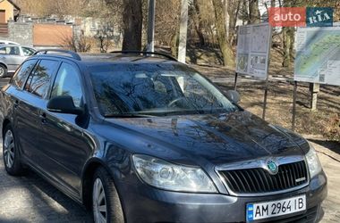 Универсал Skoda Octavia 2011 в Остроге