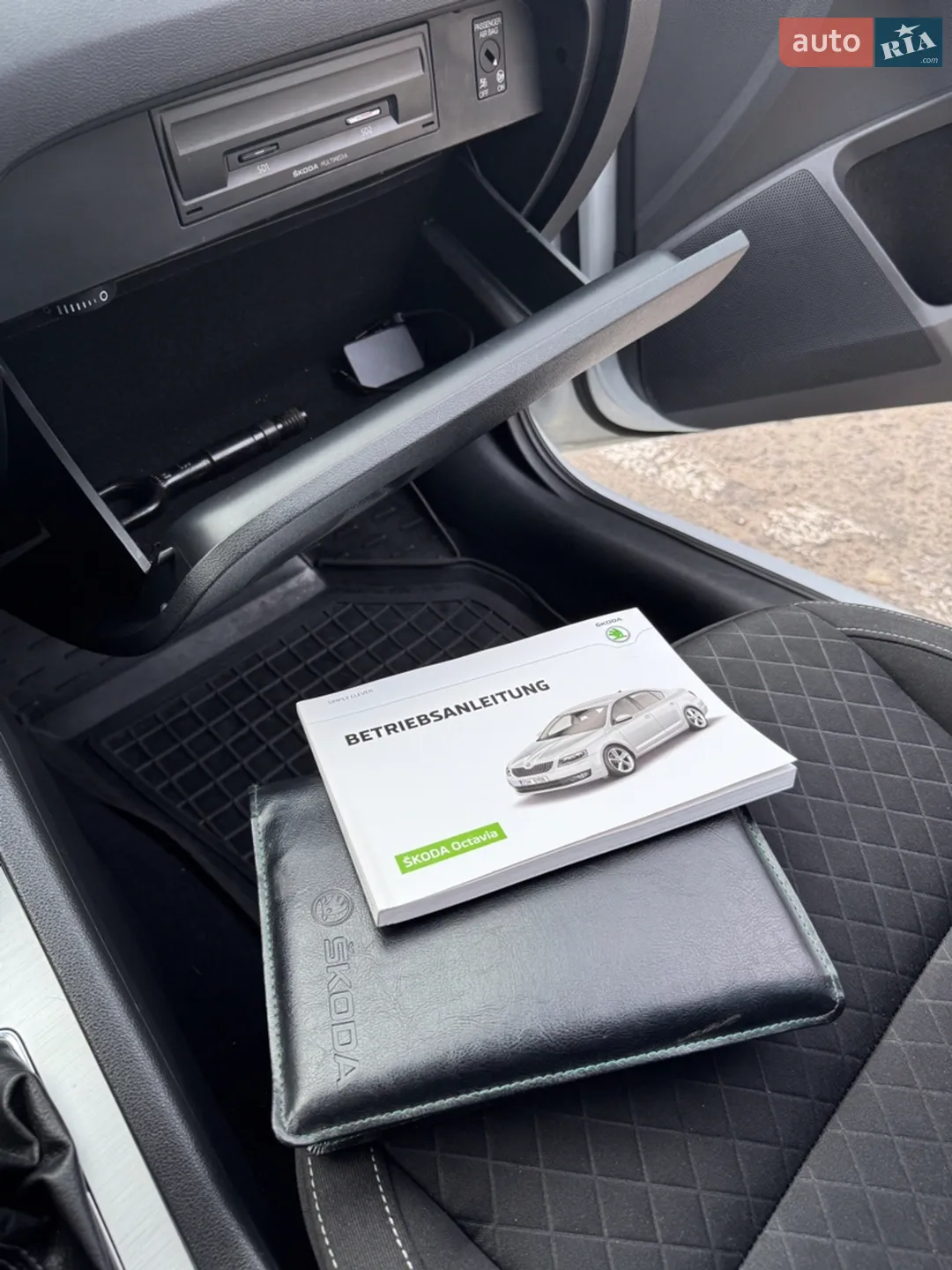 2015 Skoda Octavia - мініатюра 112